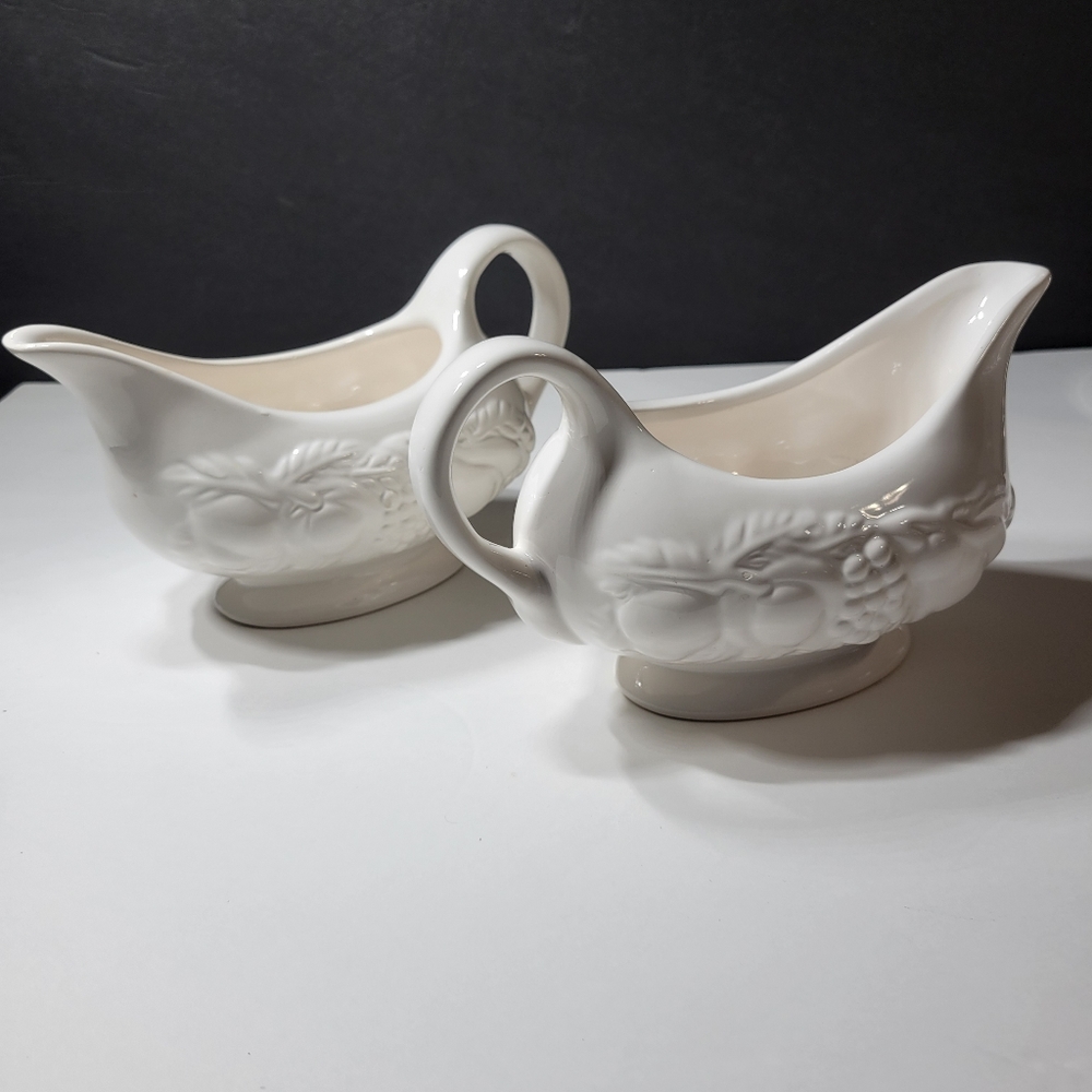 Set of 2 Embossed Fruit Gravy Boats